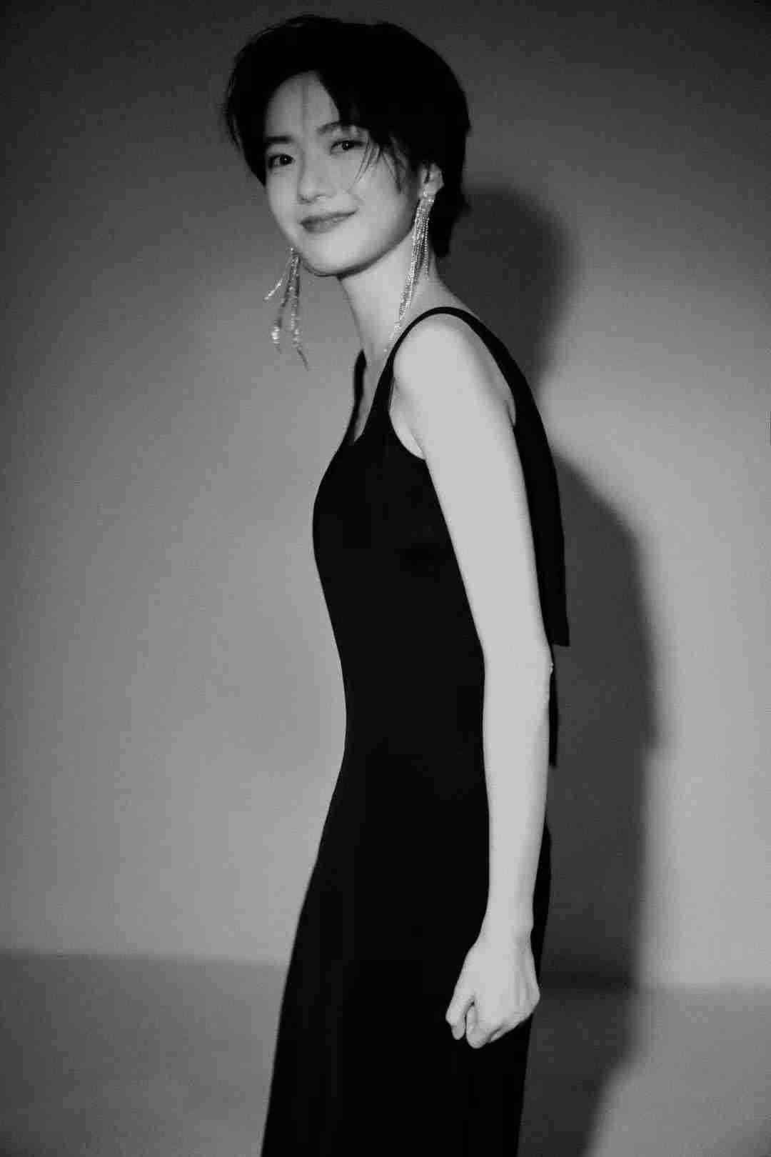http://img.ewang.com/ab8bc06e382cdc9f582c.jpg?x-oss-process=style/fangtu